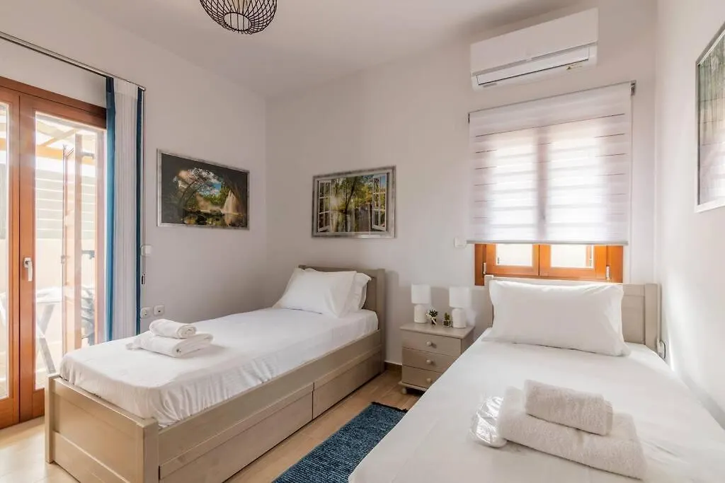 Apartment Luxury Four Season Villa By The Sea Gazi Greece