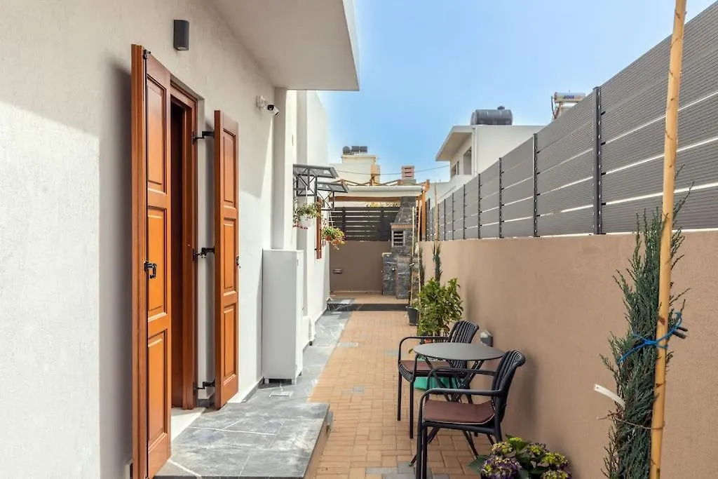 Luxury Four Season Villa By The Sea Gazi